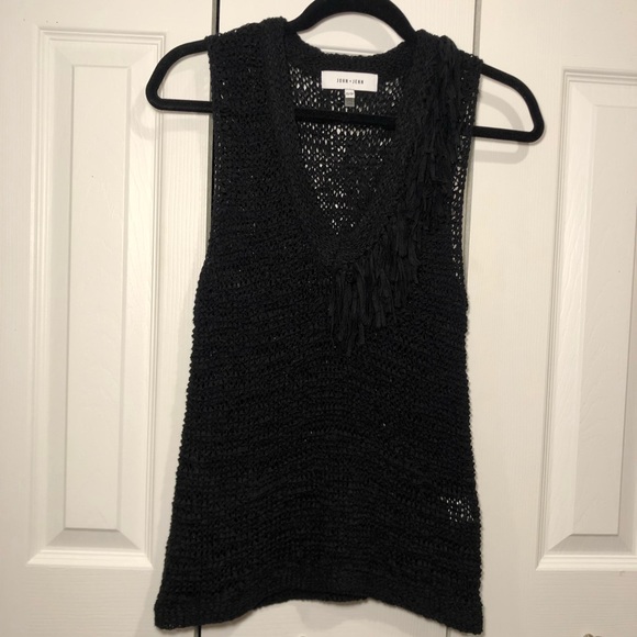 John + Jenn Fringed Open Stitch Tank XS NWOT - Picture 1 of 7